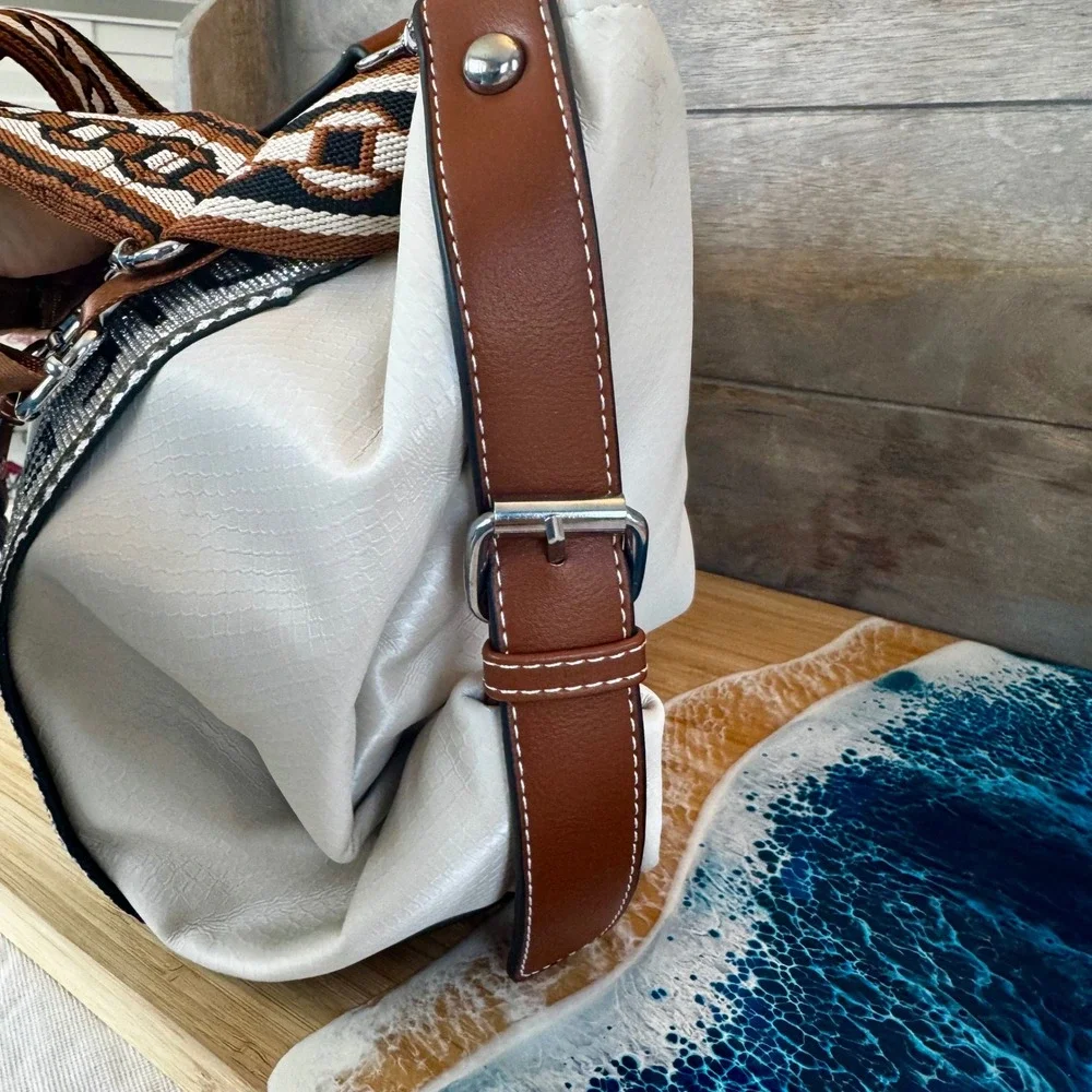 dicelatte structured satchel